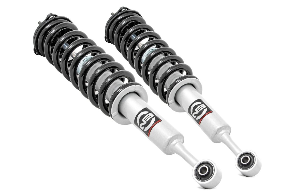 Toyota FJ Cruiser Suspension Lift Kit - Rough Country - N3 Leveling Struts - '10-'14